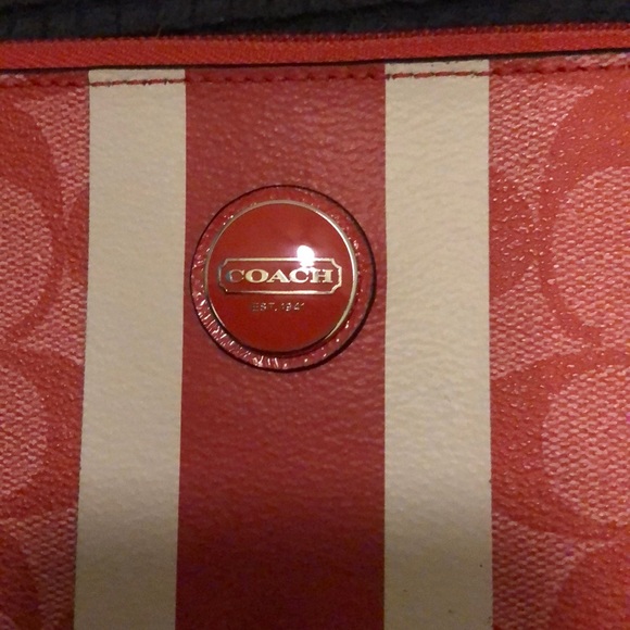 Coach Bag - Picture 2 of 5